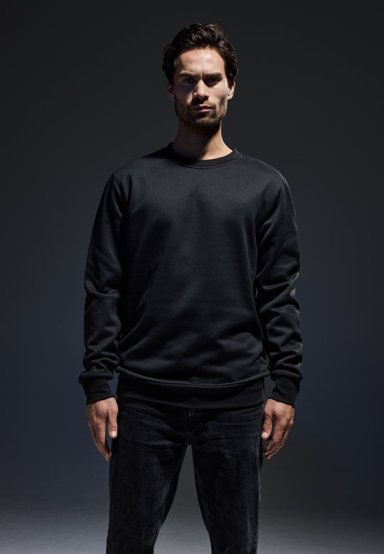 MEN'S SWEATER